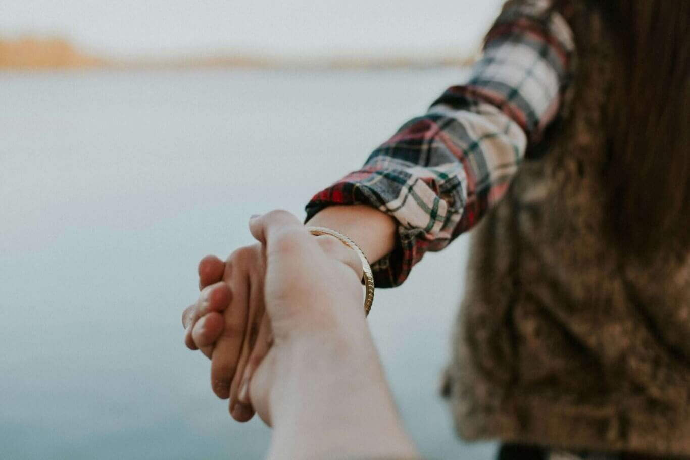 Who’s talking, and who’s answering? A map of relationship dynamics