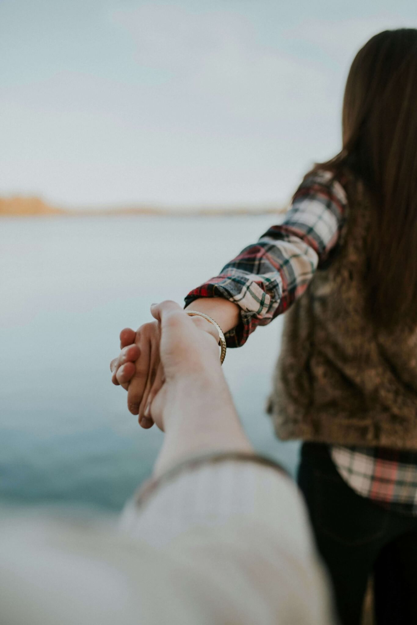 Who’s talking, and who’s answering? A map of relationship dynamics