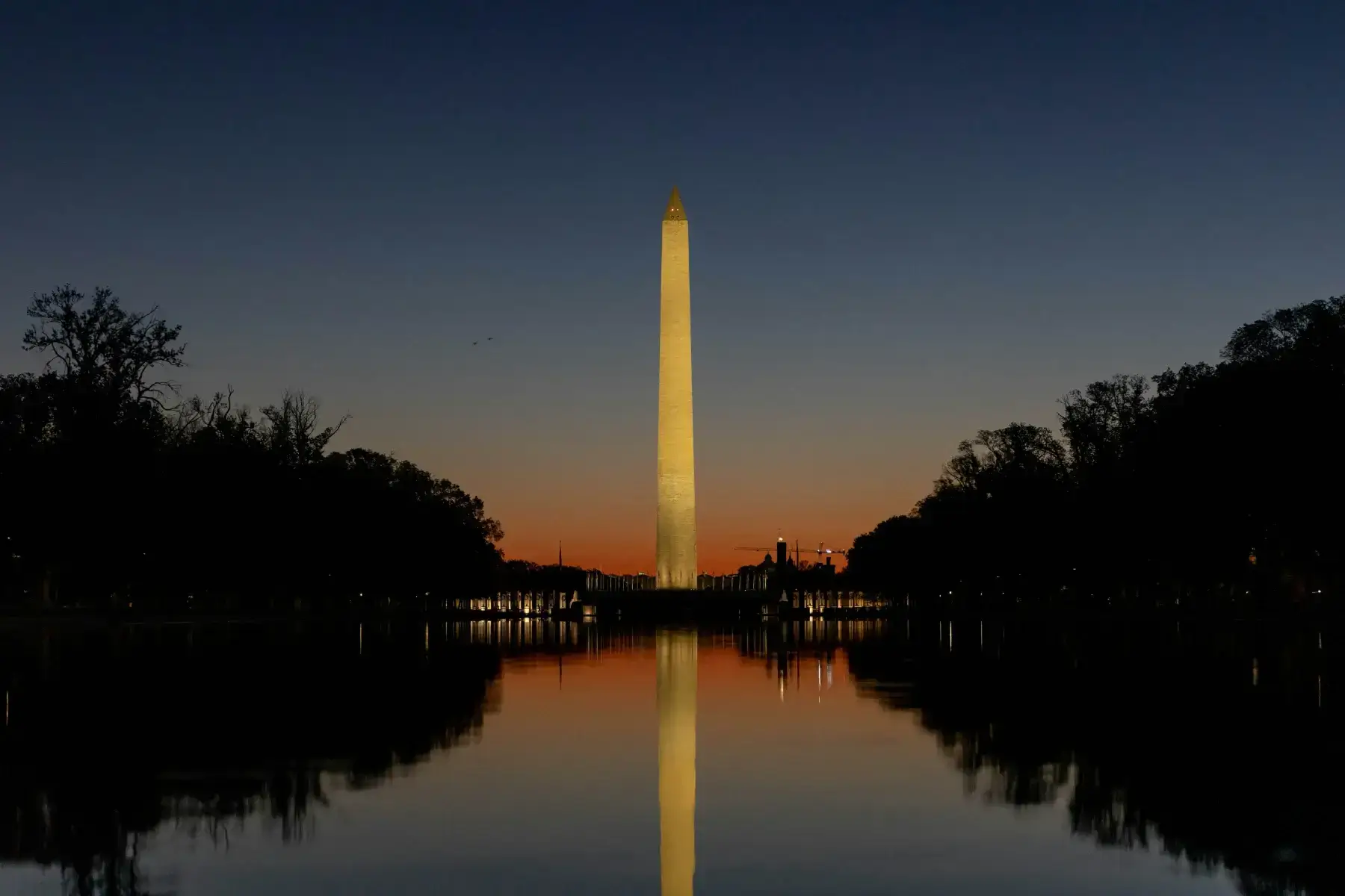 Washington Monument by night